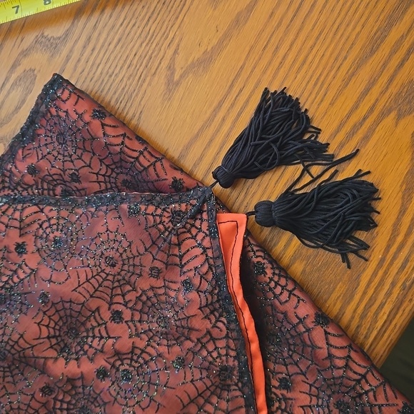 Vintage Hallmark Halloween table runner Spiders Spiderweb Glitter - Picture 8 of 9